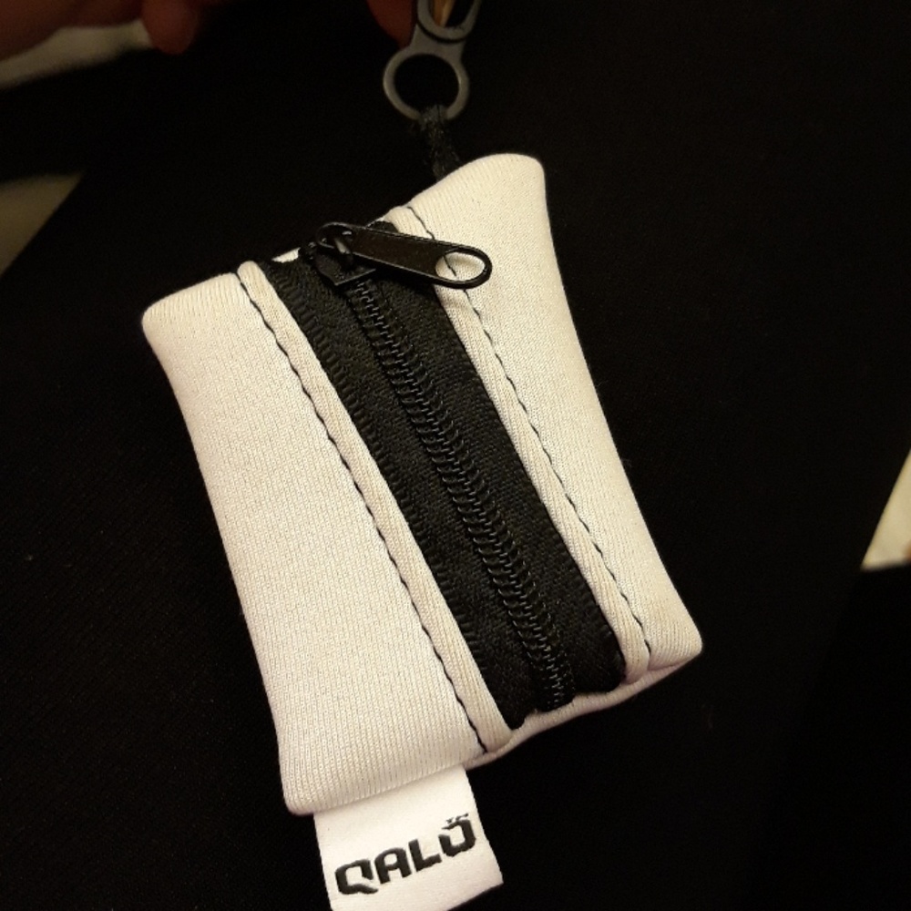 QALO SILICONE BAND